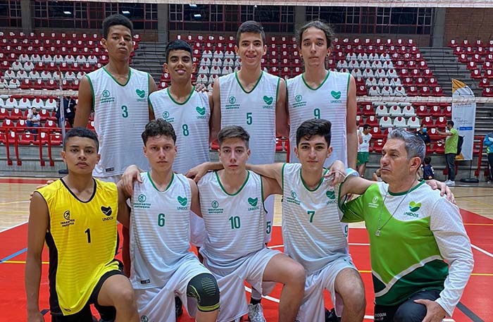 ¡Nuevamente campeones! El equipo de Voleibol del Liceo ratifica su calidad deportivaIUSH