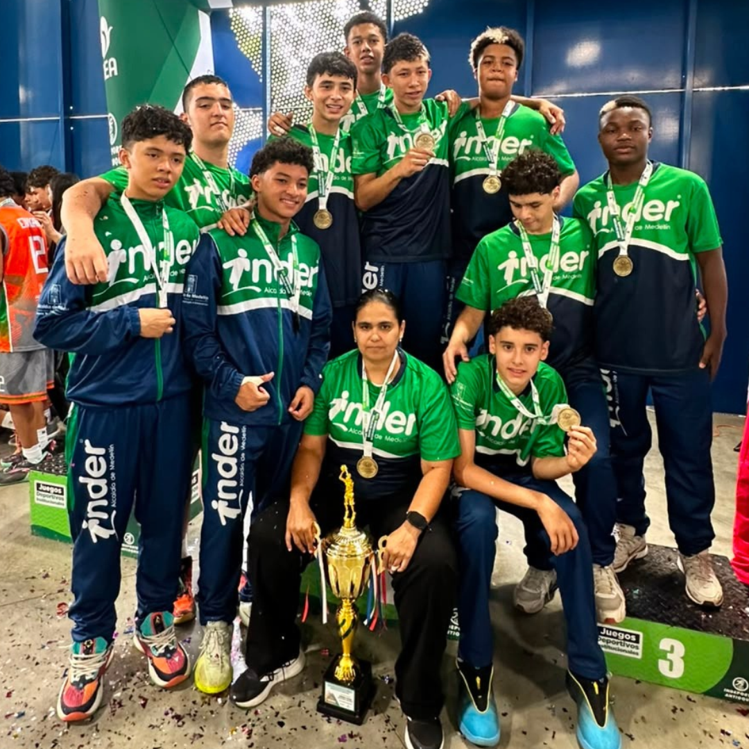 ¡El Liceo Salazar y Herrera se corona campeón departamental en baloncesto!IUSH